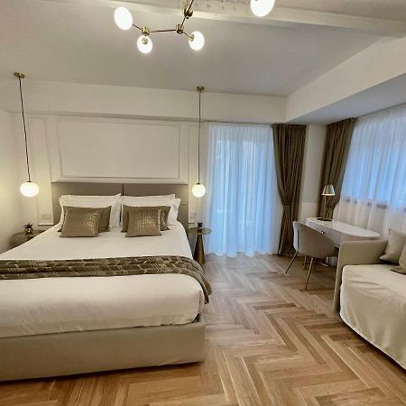 Bellagio Luxury Suites Apartments 外观 照片