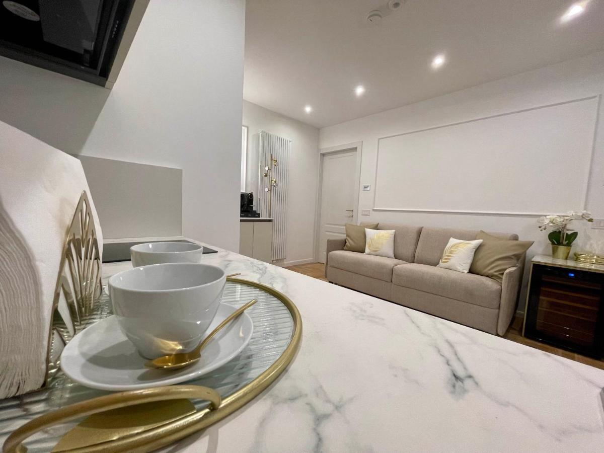 Bellagio Luxury Suites Apartments 外观 照片