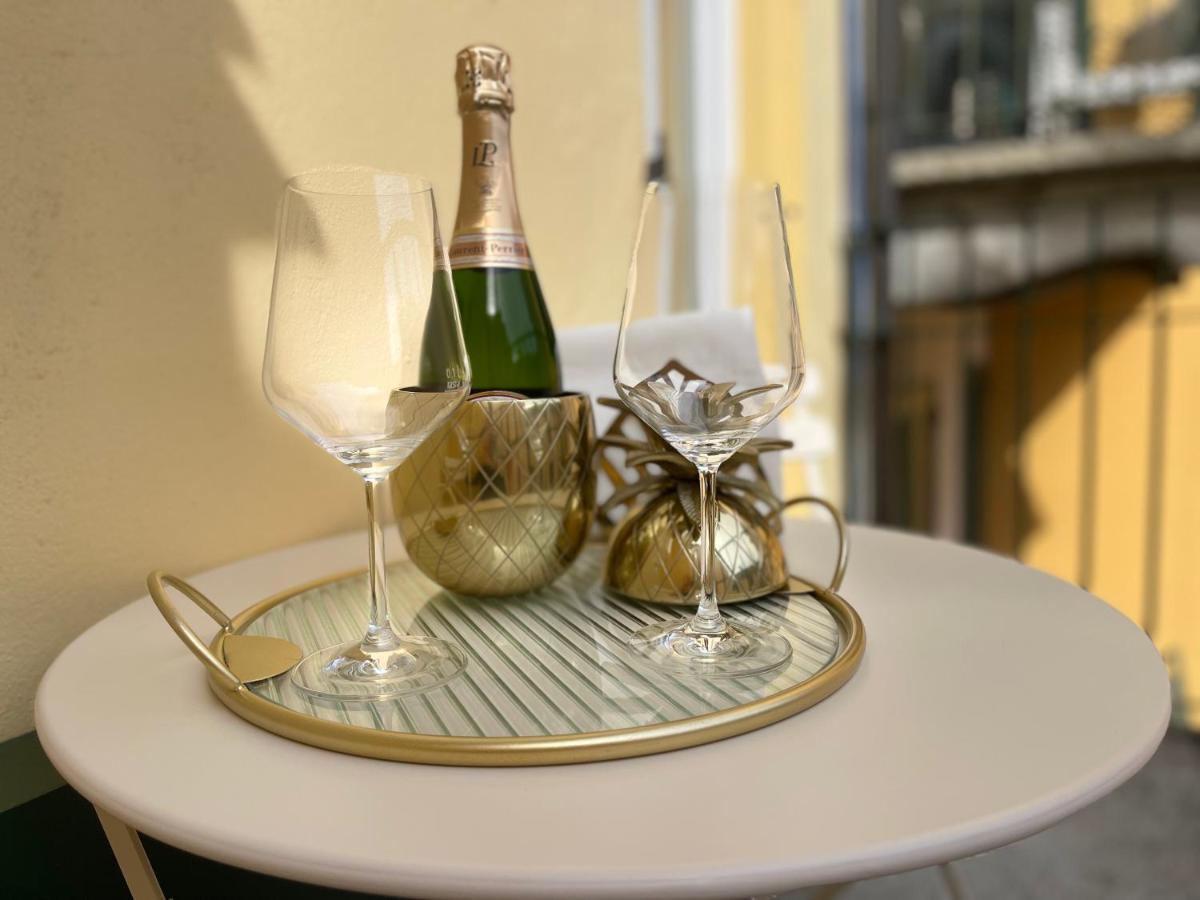 Bellagio Luxury Suites Apartments 外观 照片