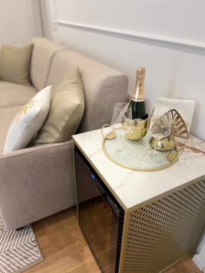 Bellagio Luxury Suites Apartments 外观 照片